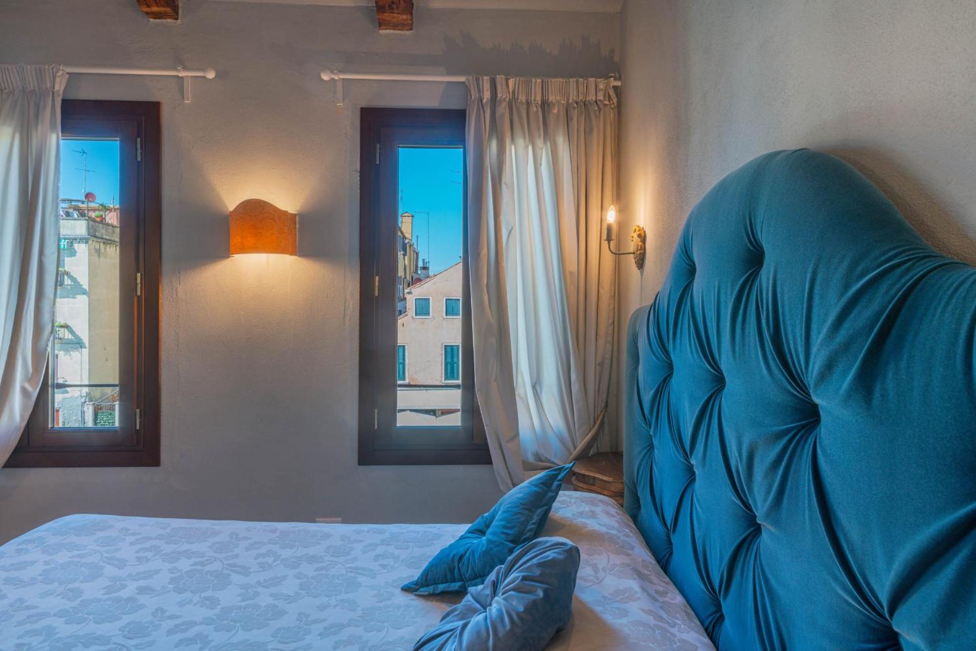 Casa Virginia Direct At The Canal Cannaregio With Own Roof Terrace ヴェネツィア エクステリア 写真