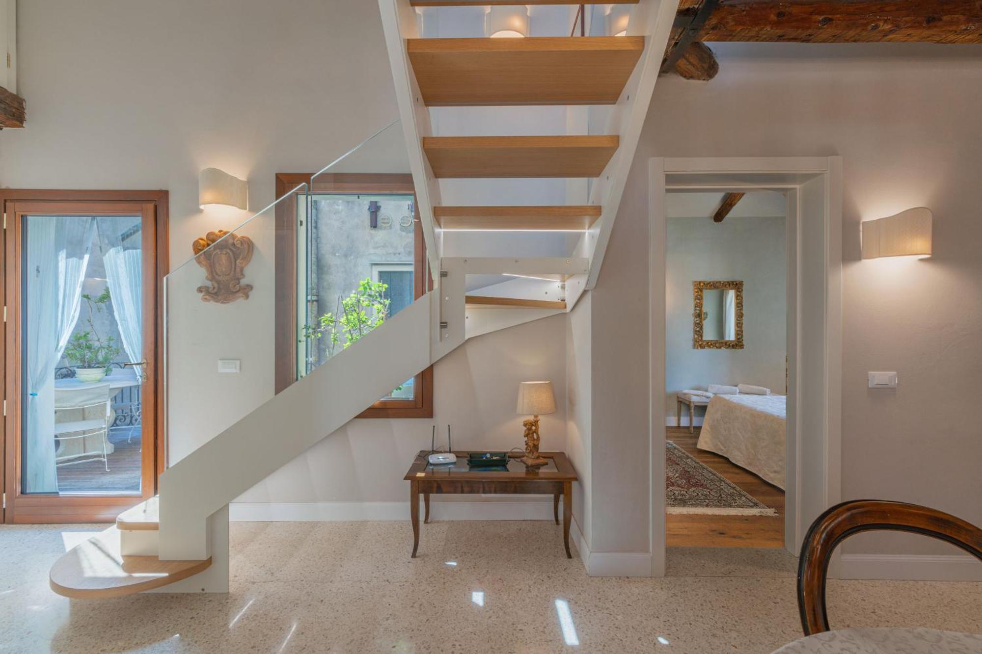 Casa Virginia Direct At The Canal Cannaregio With Own Roof Terrace ヴェネツィア エクステリア 写真